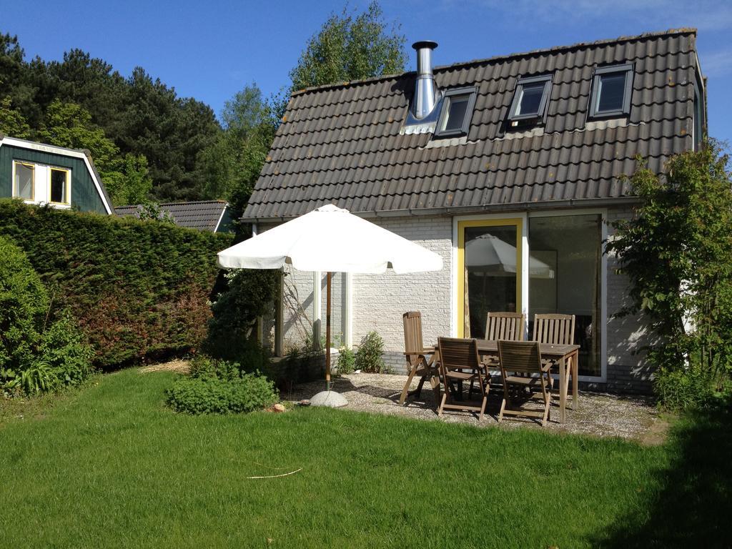 Bungalows - Bungalowpark Mooyeveld - Uniek Gelegen In De Duinen! เอกมอนด์-บินเนิน ห้อง รูปภาพ