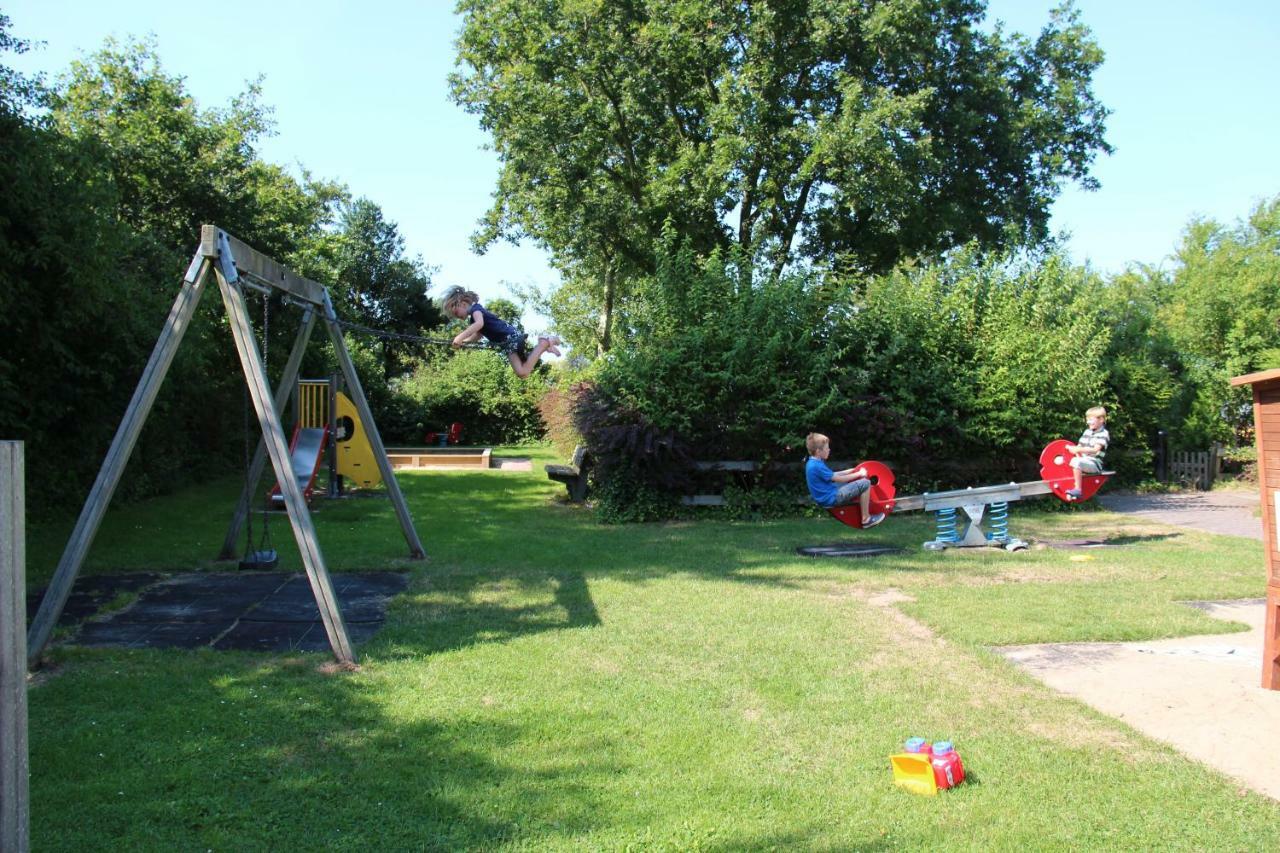Bungalows - Bungalowpark Mooyeveld - Uniek Gelegen In De Duinen! เอกมอนด์-บินเนิน ภายนอก รูปภาพ